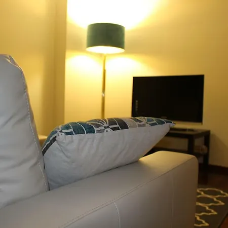 Latino Coelho * Повуа-ди-Варзин